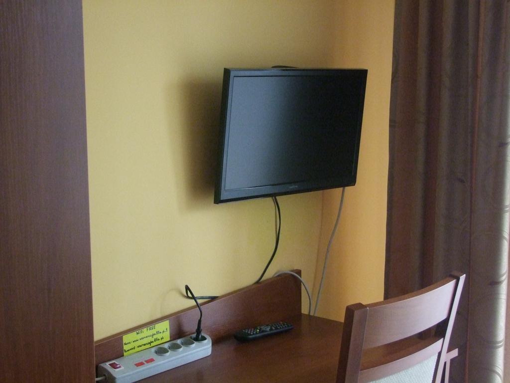 Warnenczyka 85A Bezplatny Parking, Faktura, Prywatna Lazienka, Klimatyzacja Rzeszów Habitación foto